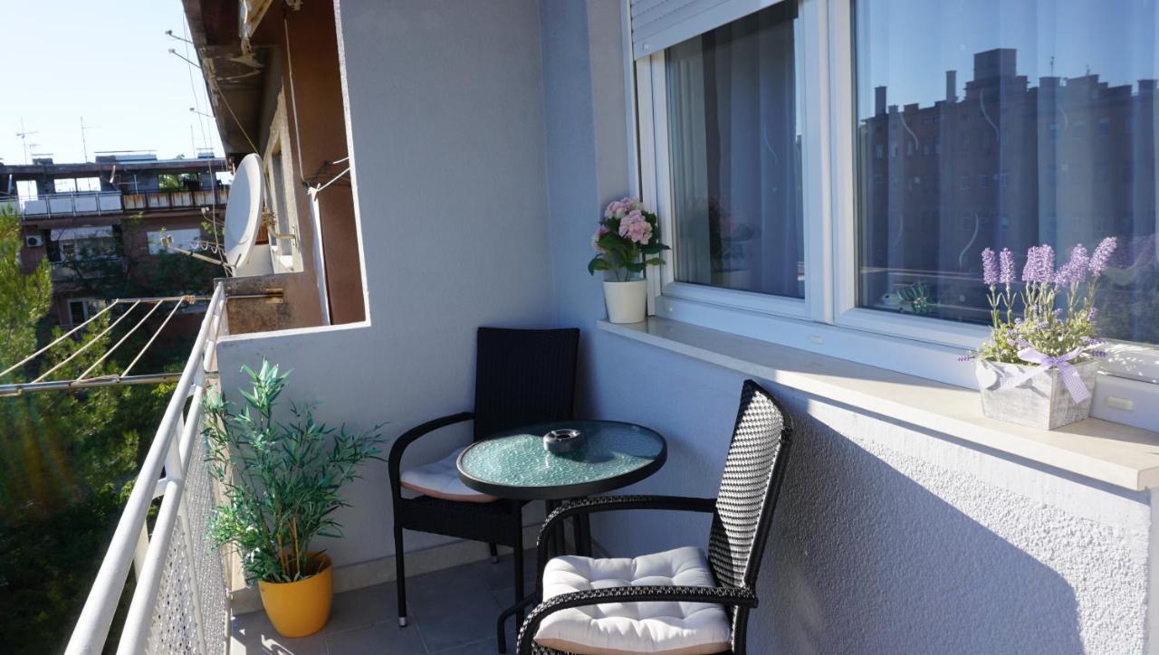 Apartman Luka プーラ エクステリア 写真