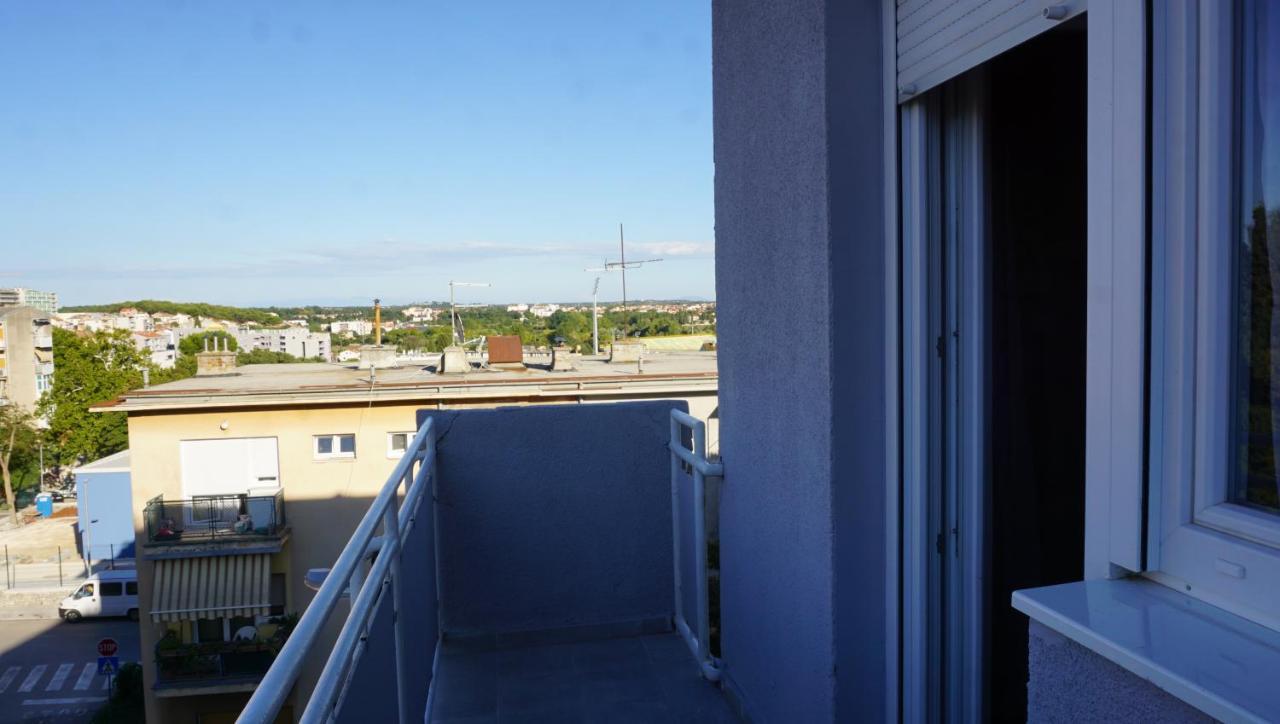 Apartman Luka プーラ エクステリア 写真